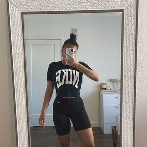NIKE XS crop top!